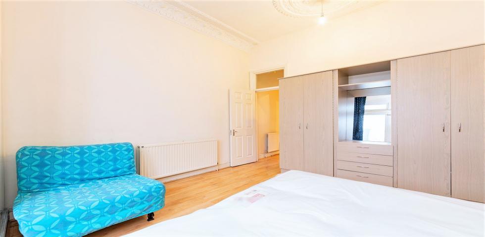 			1 Bedroom, 1 bath, 1 reception Flat			 Dean Road, WILLESDEN GREEN